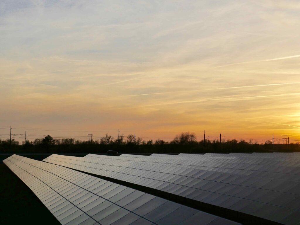 Local Residential Solar Panel Installation in Oak Park, IL